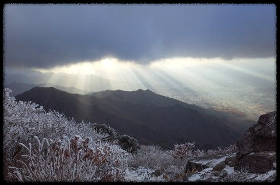 국내 겨울 설경 여행지 Best 10: 눈 덮인 명소와 일출&middot;일몰 스팟