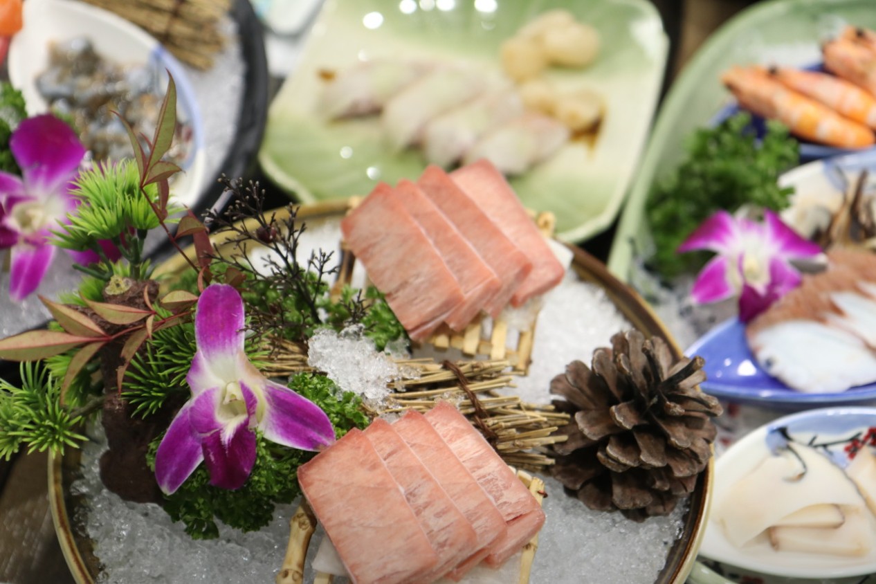 스끼다시 많은 군산 횟집 찾는다면? 비응항 앞 완도 횟집 추천드려요!