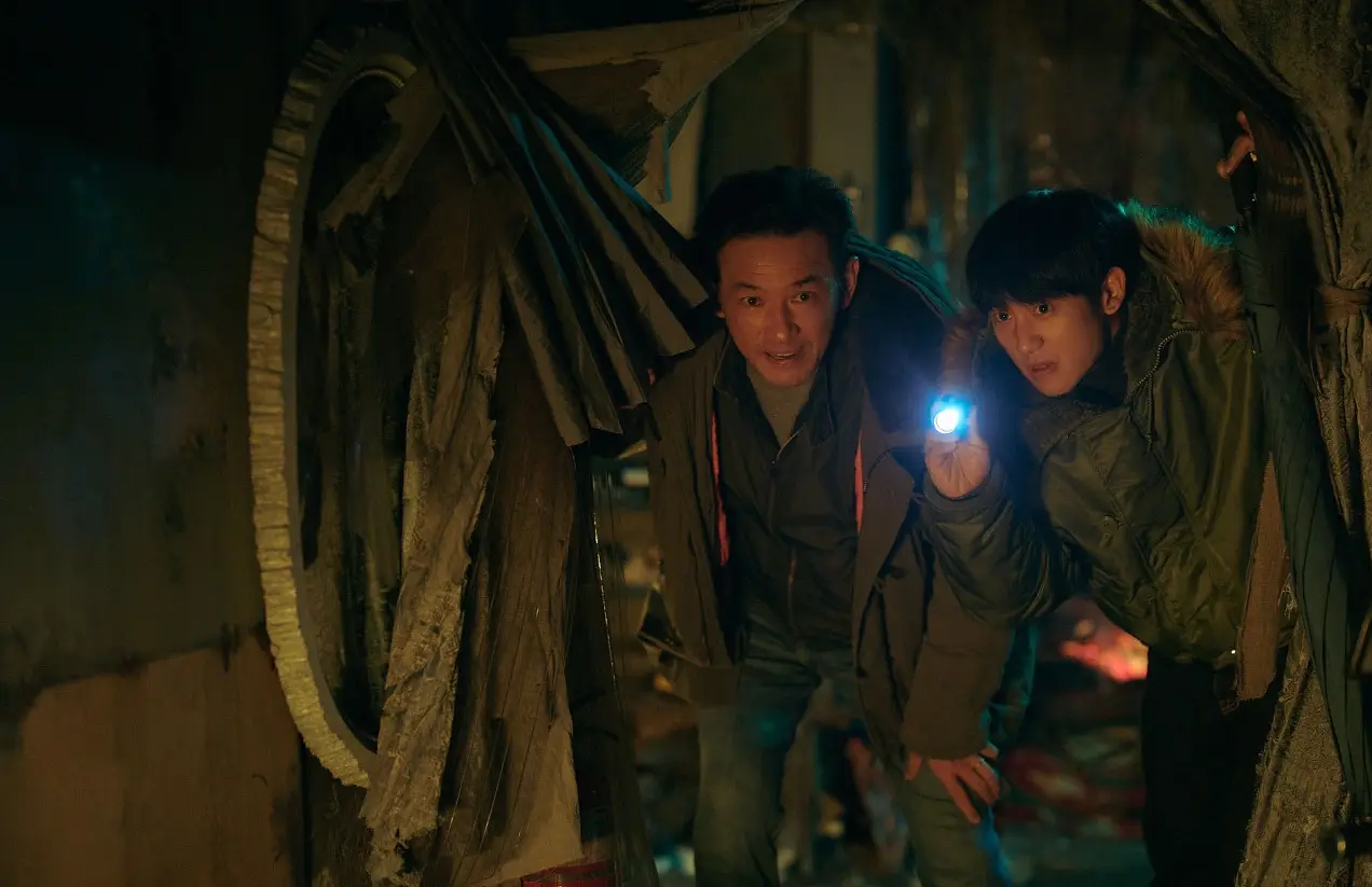 영화-베테랑-1-2-출연진-관객수-OTT