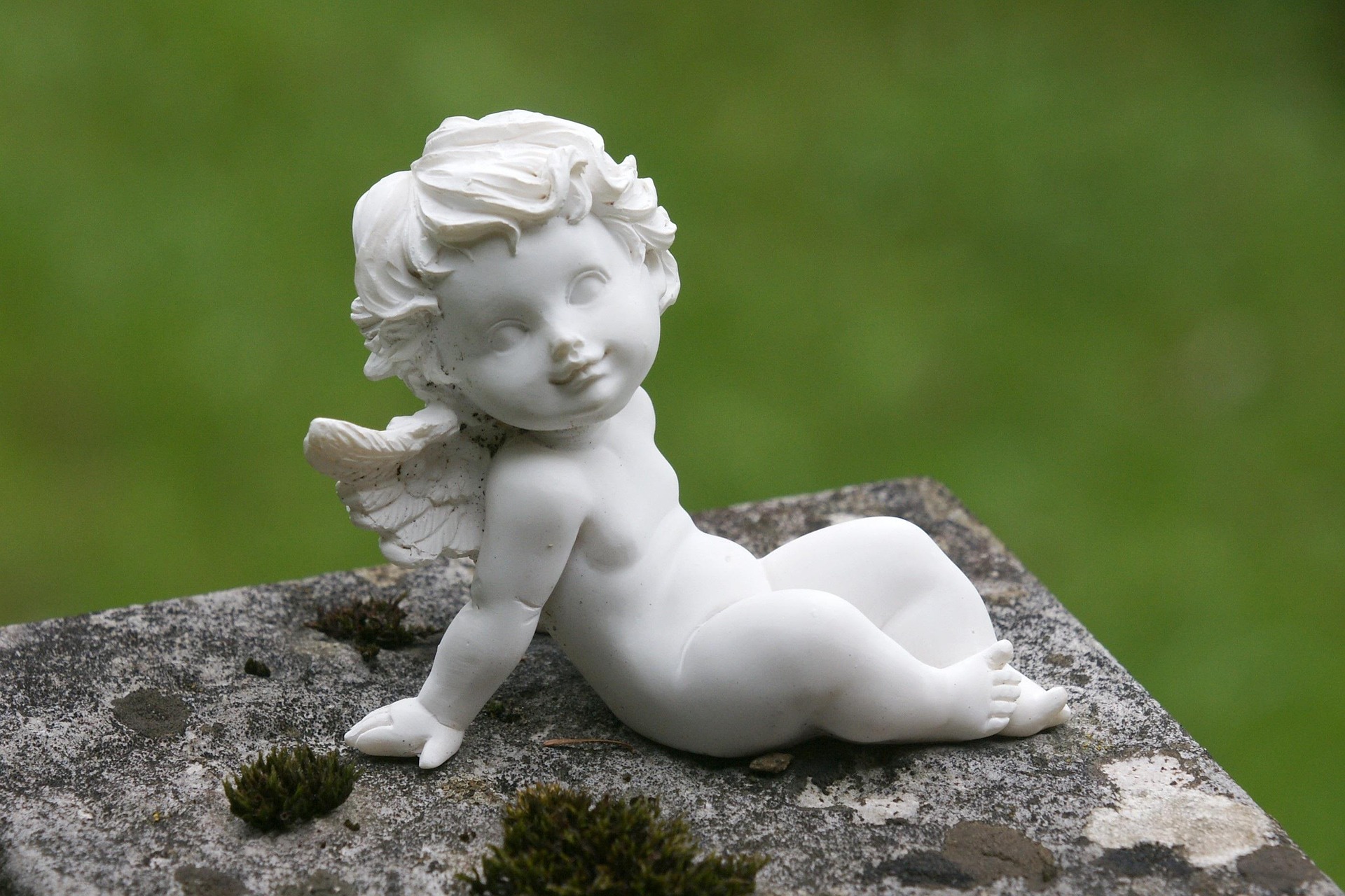 치질 수술이 필요한 경우와 그렇지 않은 경우