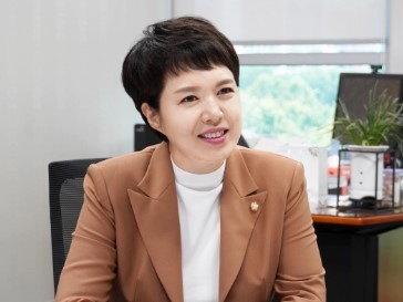 김은혜 홍보수석 나이 고향 학력 재산 남편