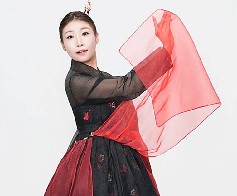 가수-이소나