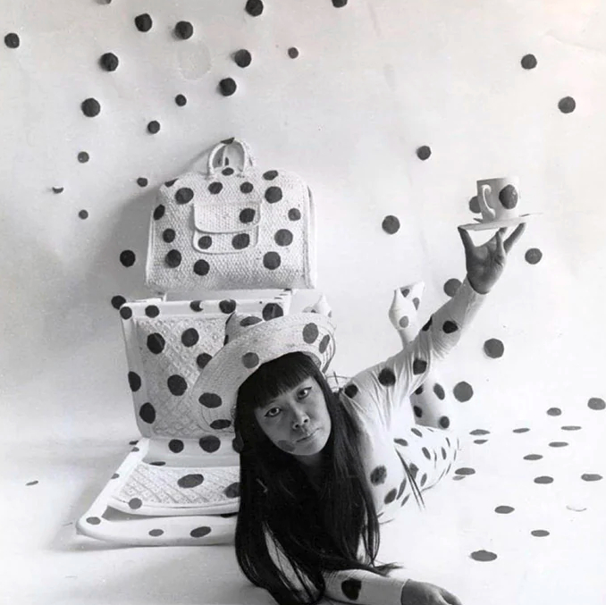 쿠사마 야요이 퍼포먼스