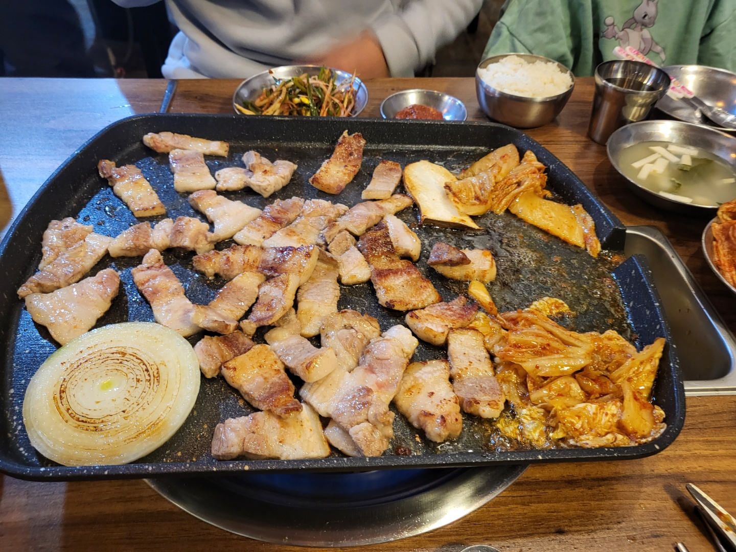 청주 고기집 추천(가경동 돼지먹고오리발 생고기)