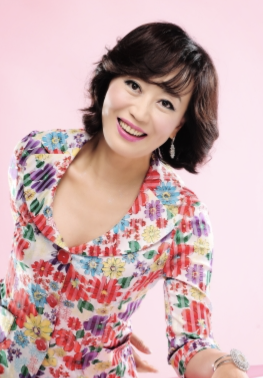 가수 하춘화