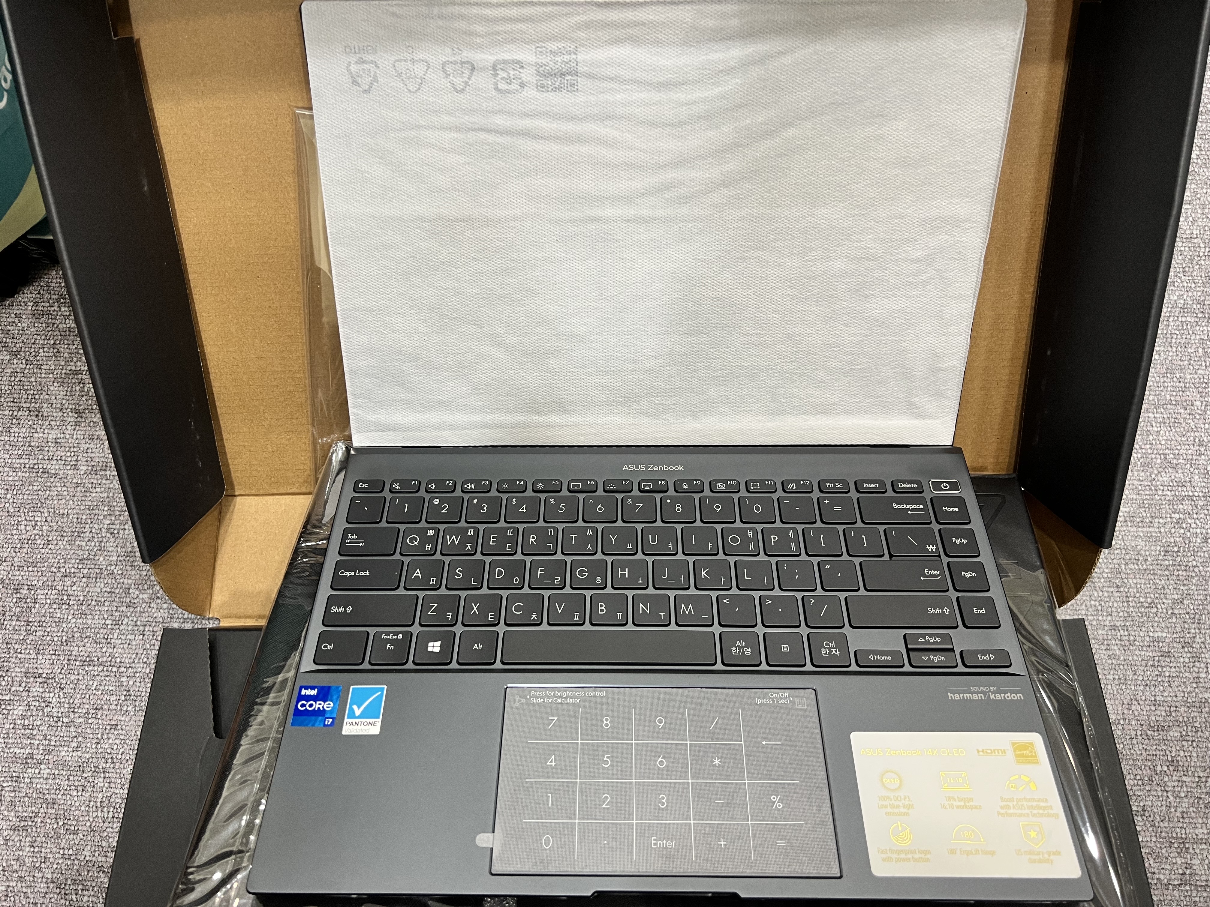 Asus Zenbook 14 내부 구성
