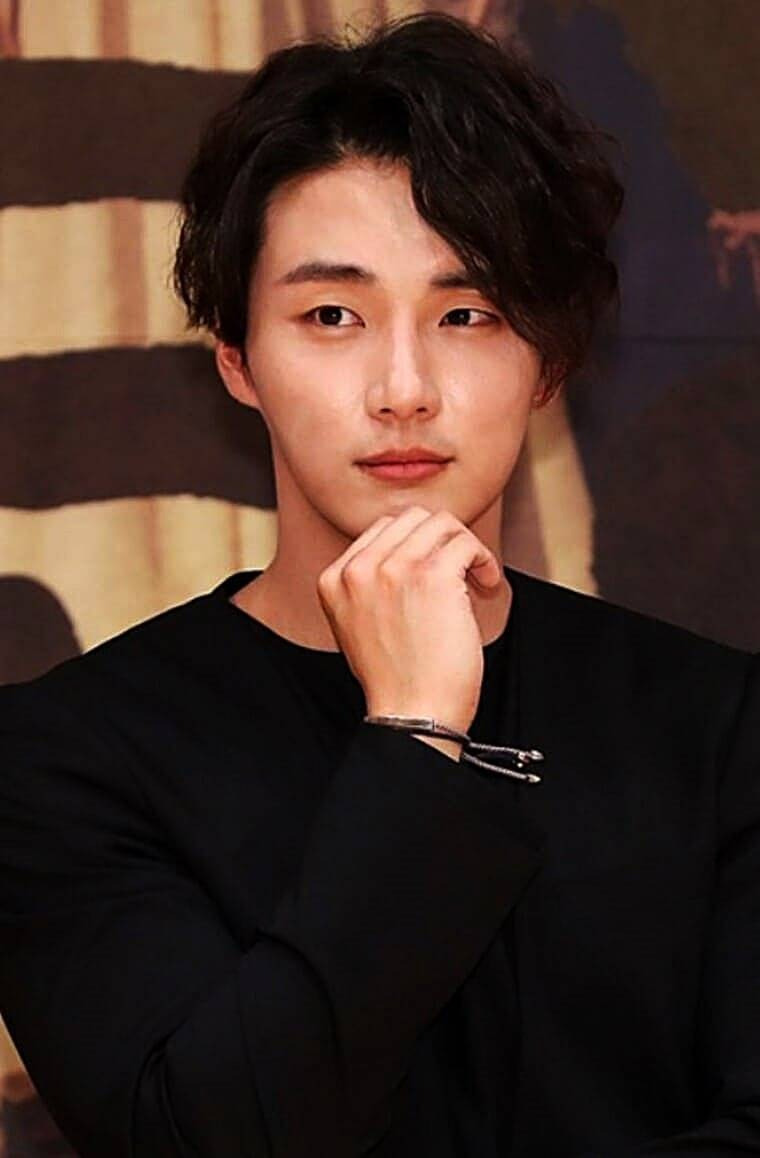 윤시윤 작품 활동 택시기사3