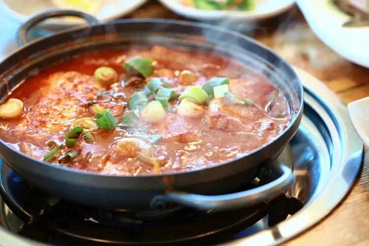 6시내고향 제주 섭지코지 두툼한 제주산 갈치로 만든 갈치조림, 통 갈치 구이 맛집 추천 오늘방송 정보
