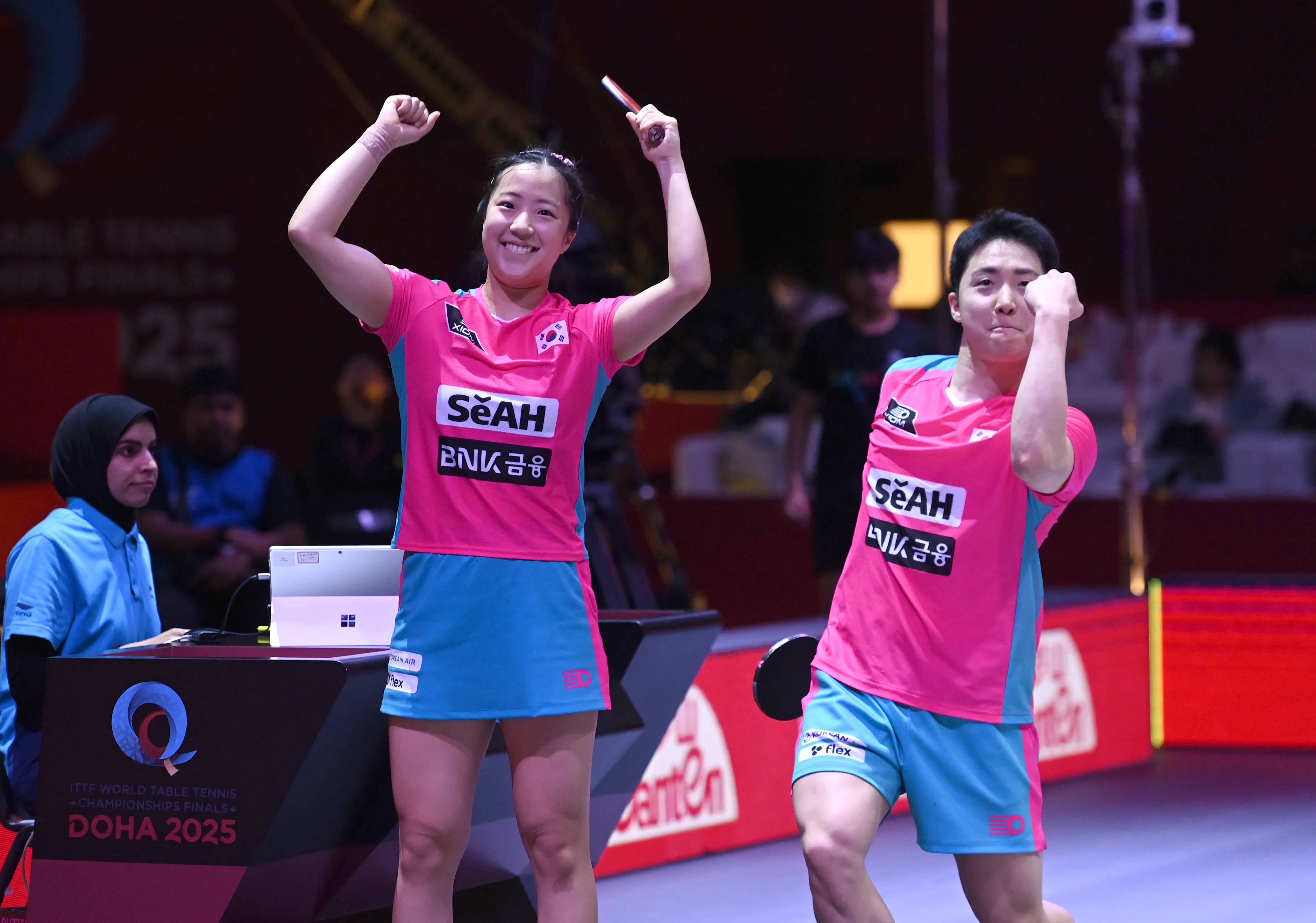 임종훈&middot;신유빈 혼합복식 동메달 확보! 2025 도하 세계탁구선수권 4강 진출 성공