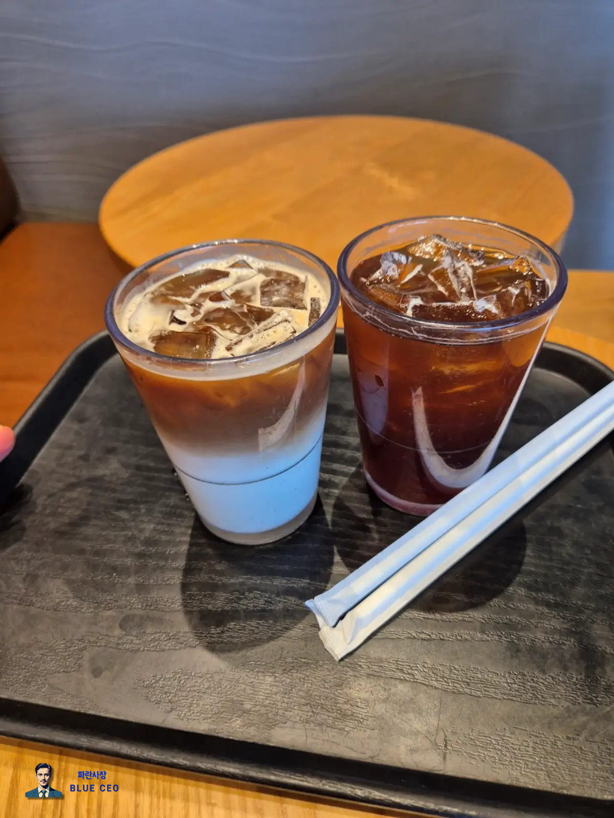 부산-사상구-삼락-강변-dt-스타벅스-지점-아이스아메리카노-돌체라따에아이스