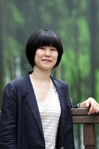 김애란 작가 소설 나이 학력 작품 프로필