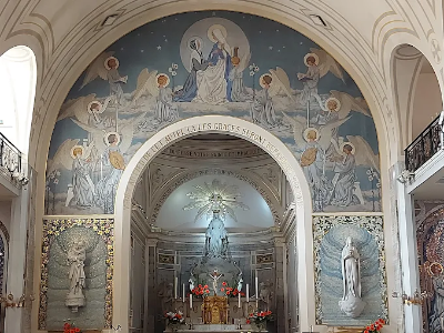 파리 기적의 메달 경당 사진