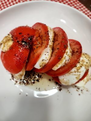 올리브오일 + 발사믹이면 충분하다