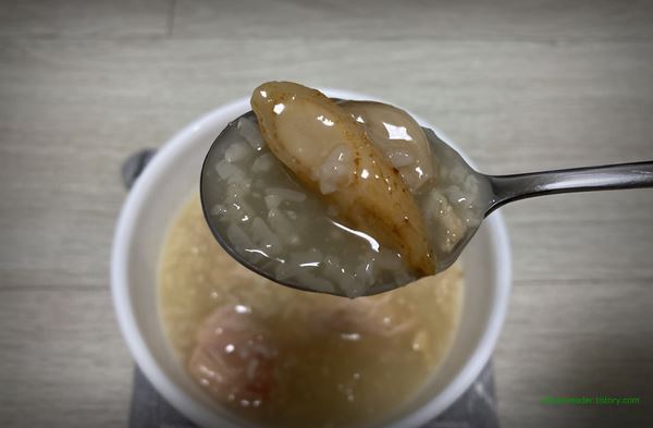 오뚜기 뼈없는순살 삼계탕 2022년 7월 조리 후 인삼