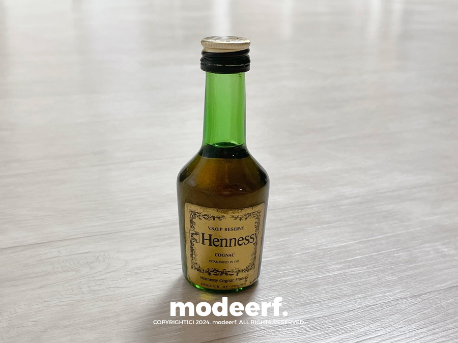 Hennessy V.S.O.P Reserve MINIATURE