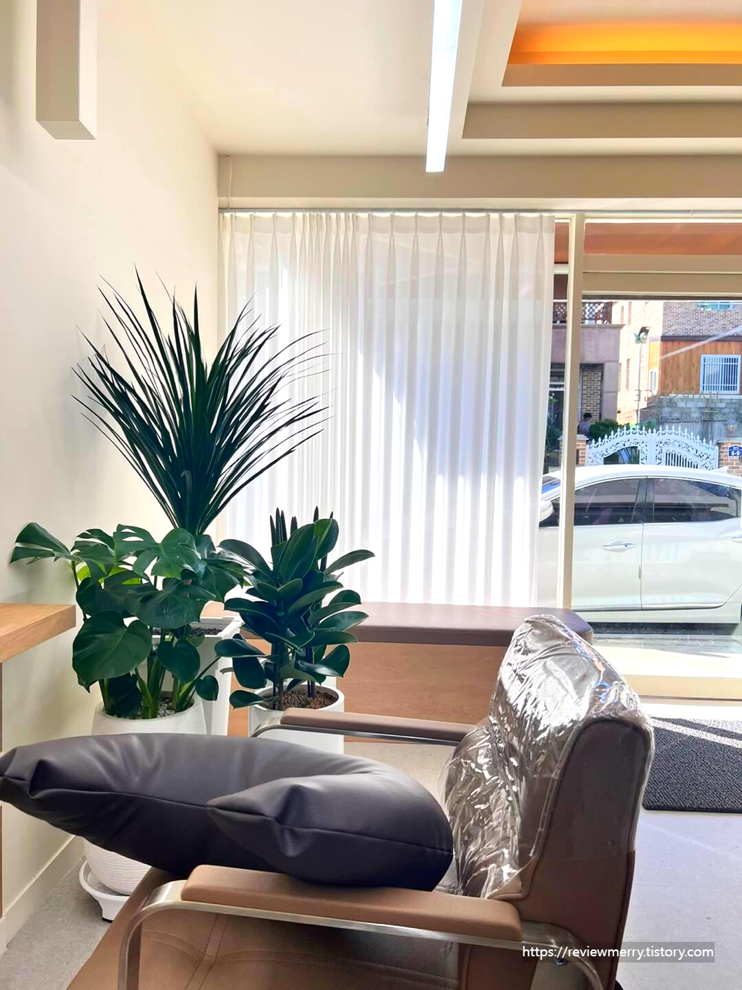 미용실 따듯한 분위기 사진