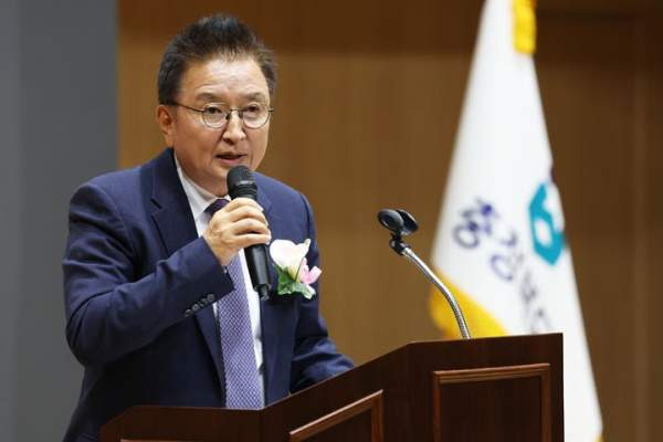 김영환 충북지사 이임식 날 공수처 압수수색 충격: 특가법상 뇌물 혐의와 민선 8기 도정 잔혹사 평가
