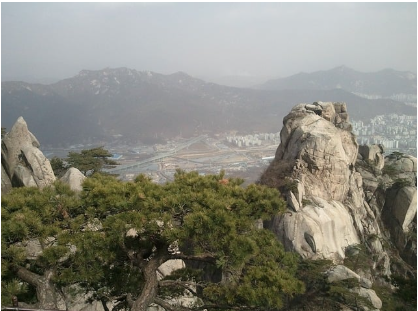 서울 근교 최고의 봄 산행지, 북한산