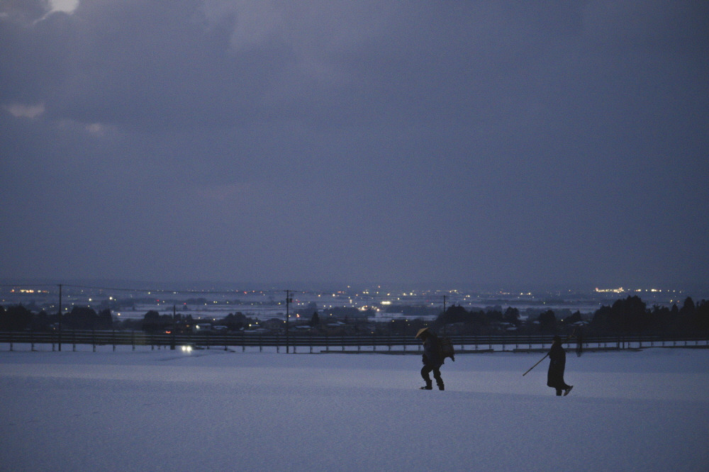 영화 <여행과 나날>