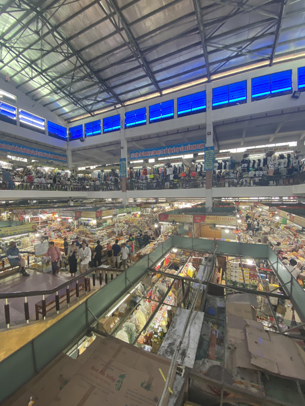 다낭 한 시장 내부 전경