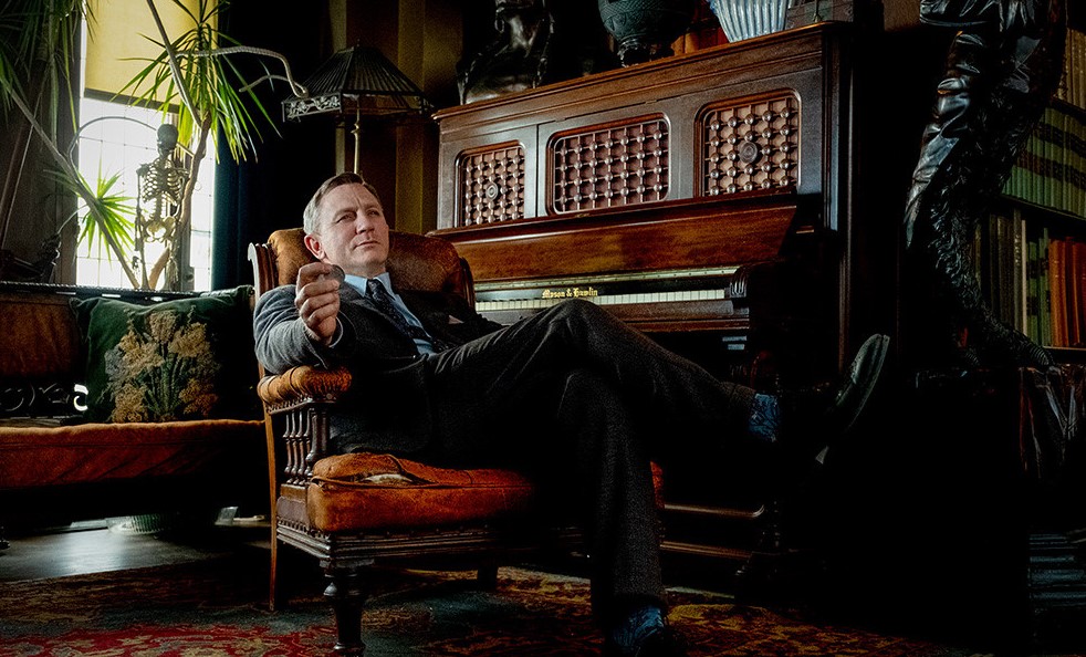 나이브스 아웃(7)