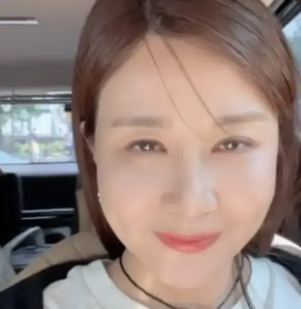 배우-양정아-사진