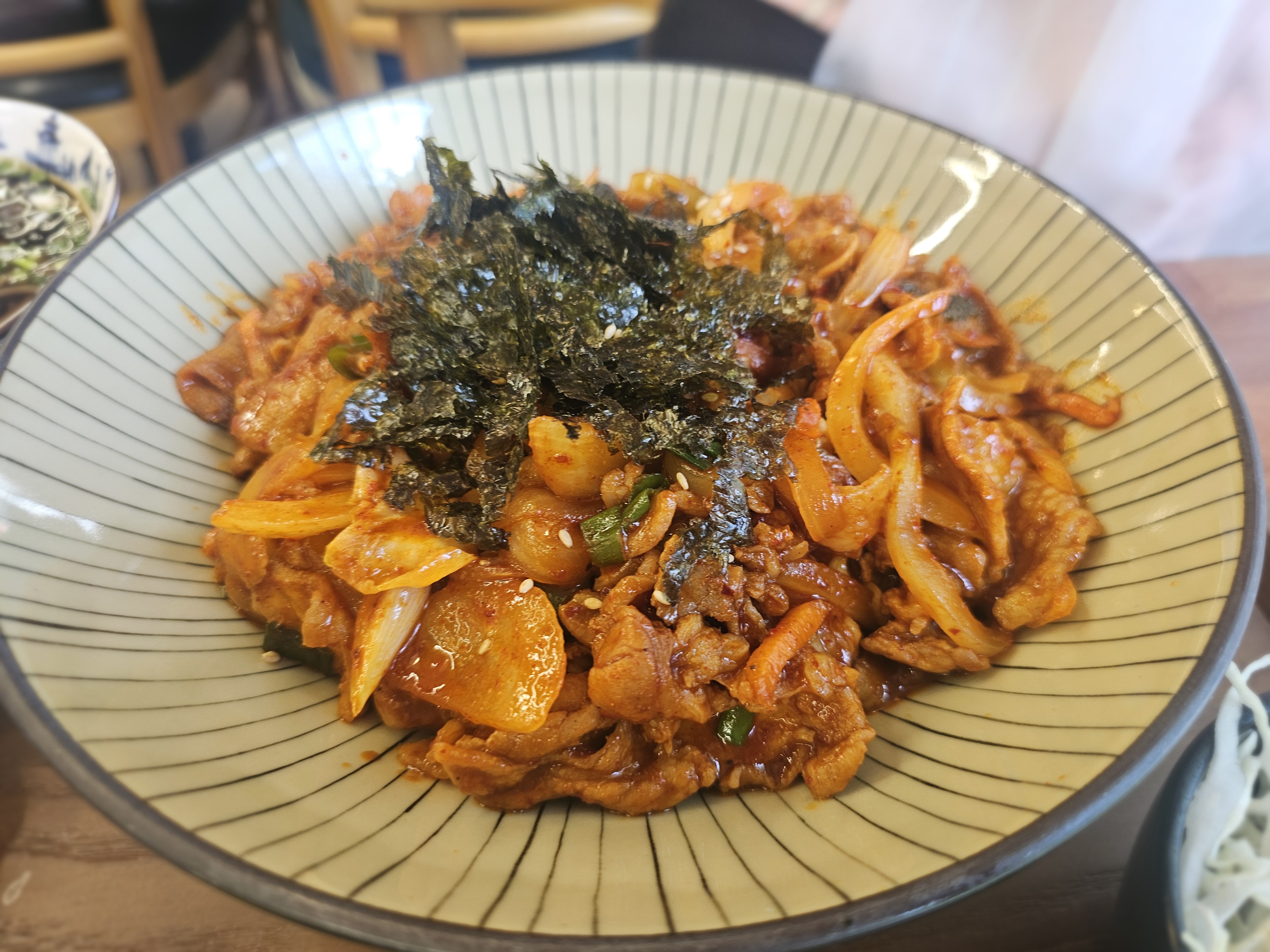 바르원밀면돈까스 제육볶음