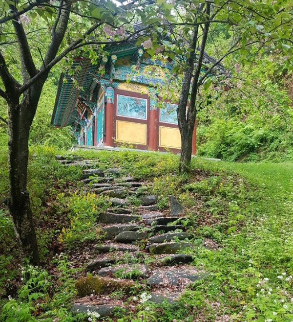 보국사삼성각돌계단