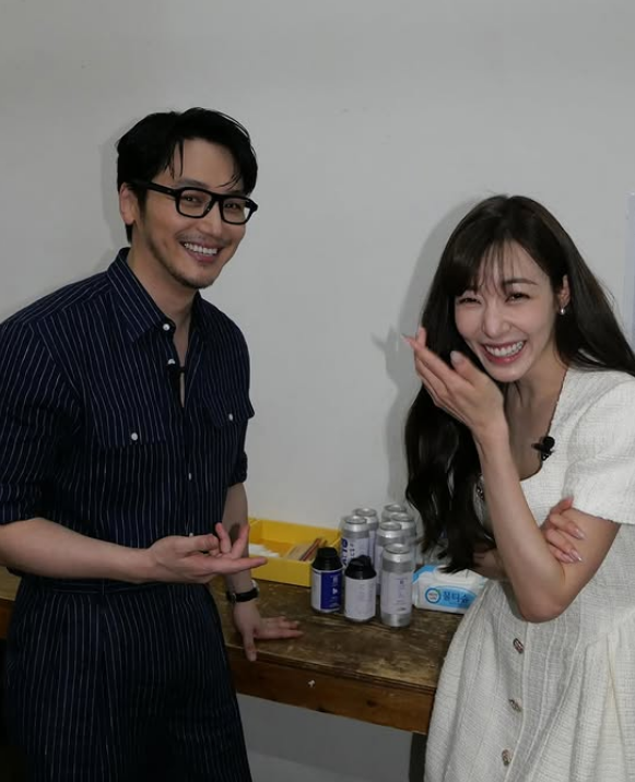 변요한티파니영