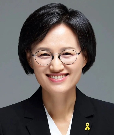 강은미 국회의원 프로필 나이 고향 학력 재산