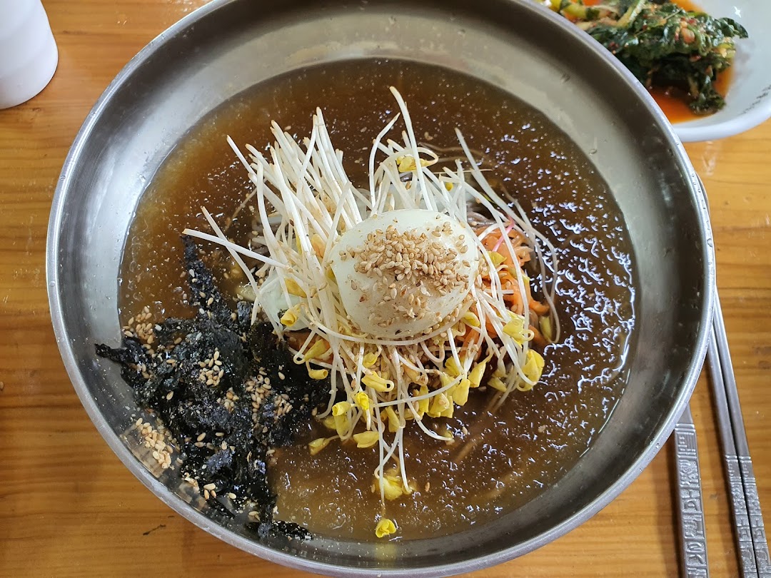 물막국수
