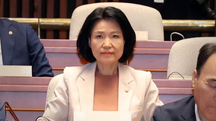 이진숙 관련 이미지