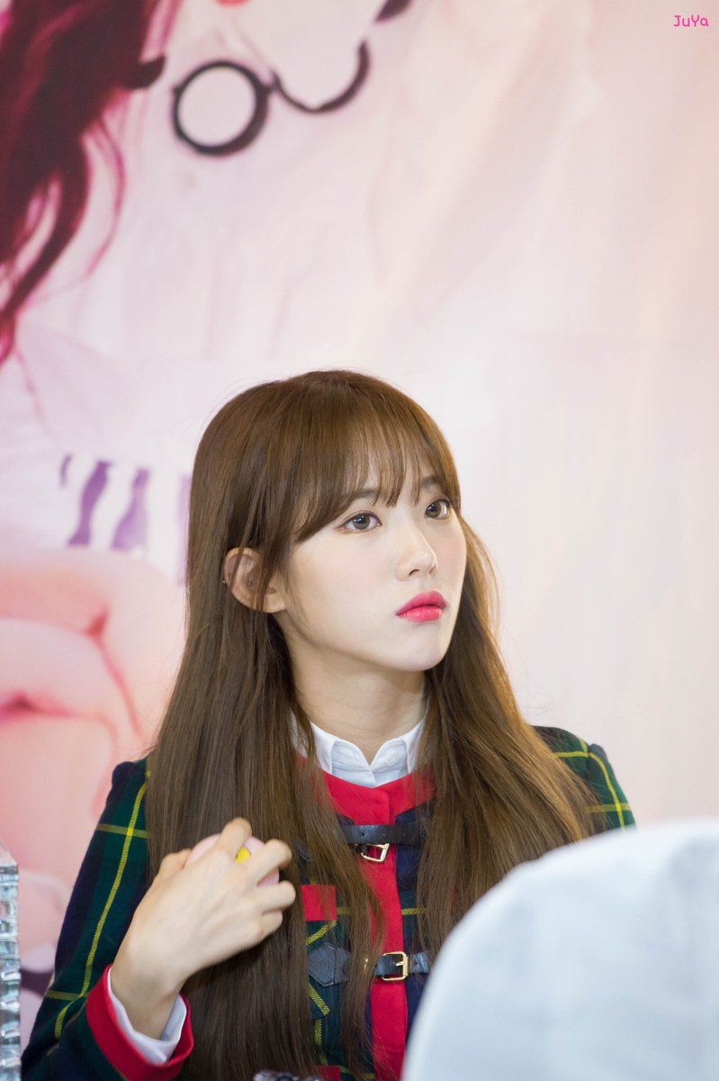 우주소녀 루다 인스타그램 사진 몸매
