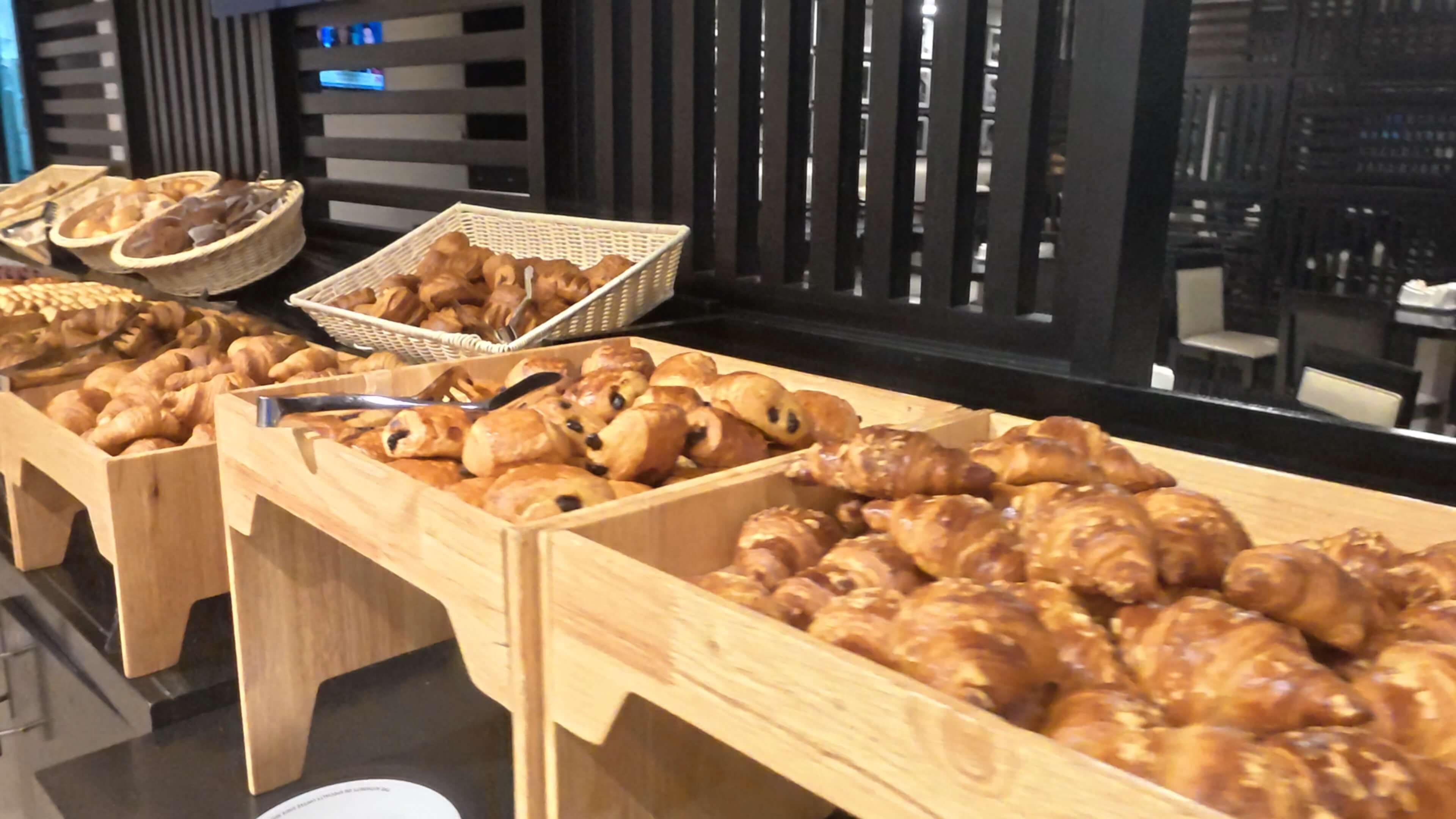 홀리데이 인 익스프레스 두바이 에어포트