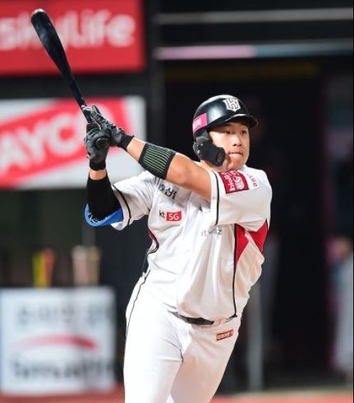 kt wiz 강백호 야구선수