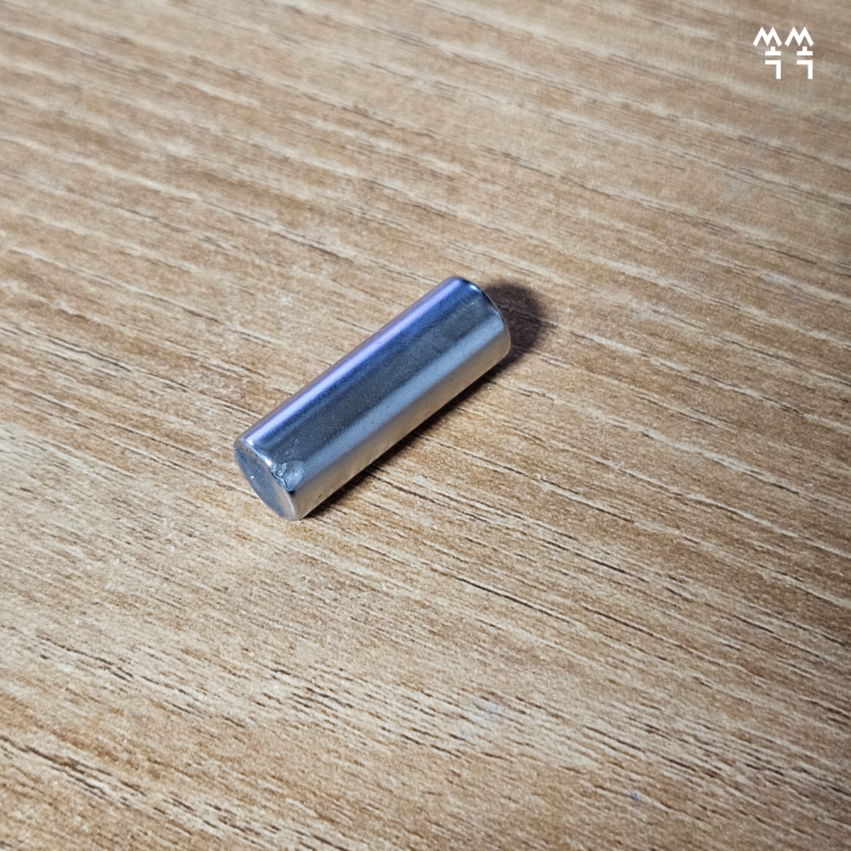 원기둥 자석 눞힌 모습