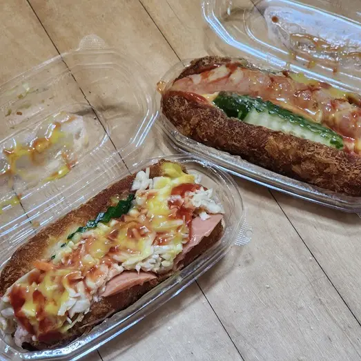 부산-서면시장-만만정-옛날-야채-사라다빵-빅-소시지-사라다빵
