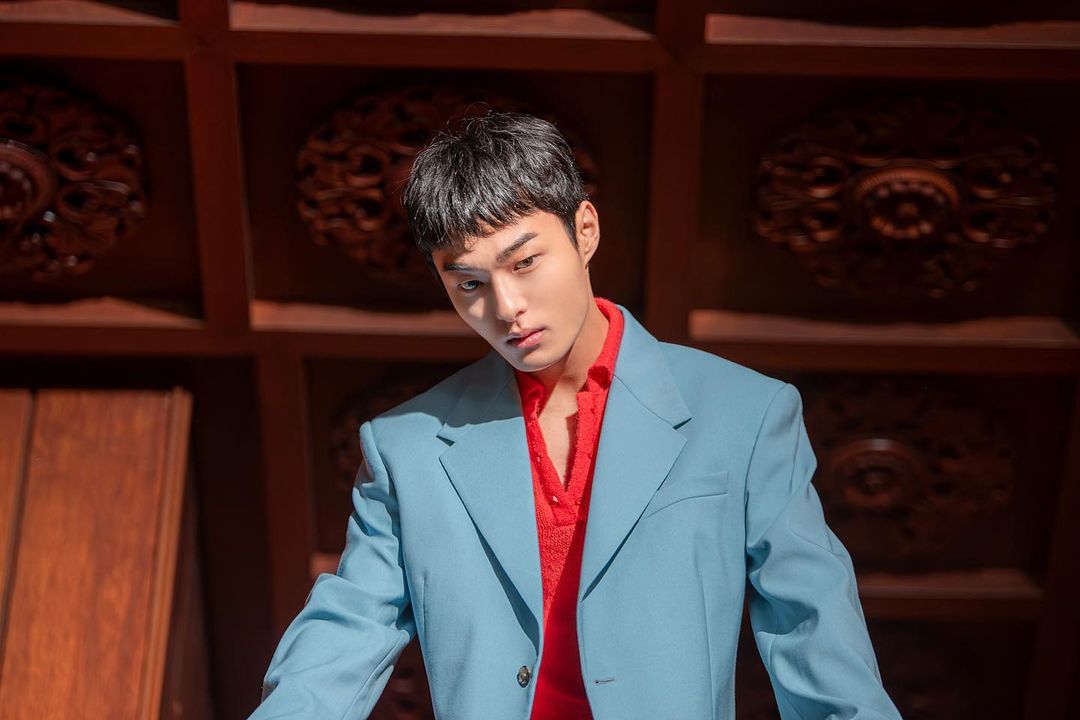 윤찬영