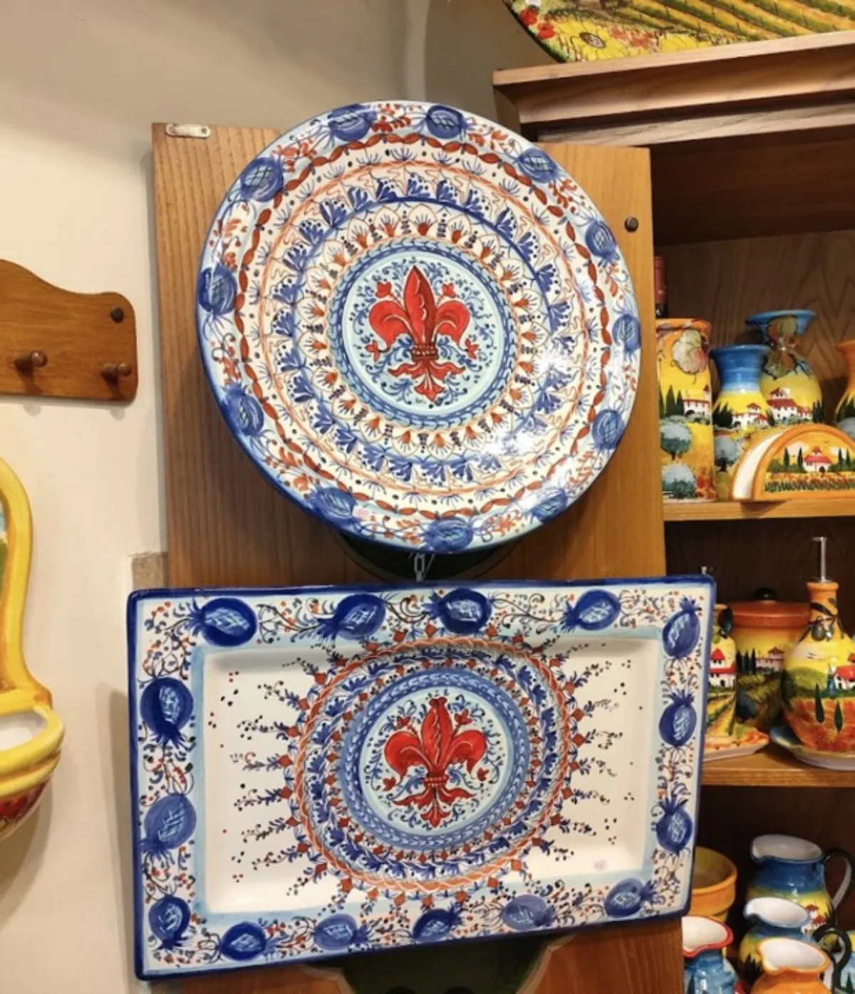 이탈리아-피렌체-기념품-선물-편집숍-쇼핑-갈만한곳-접시-디테일-대박