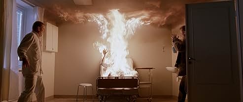 뱀파이어 공포영화추천 렛미인 결말 후기 리뷰 - 호평과 혹평