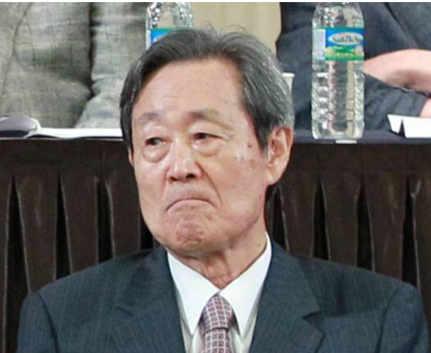 어우홍 전 감독 별세