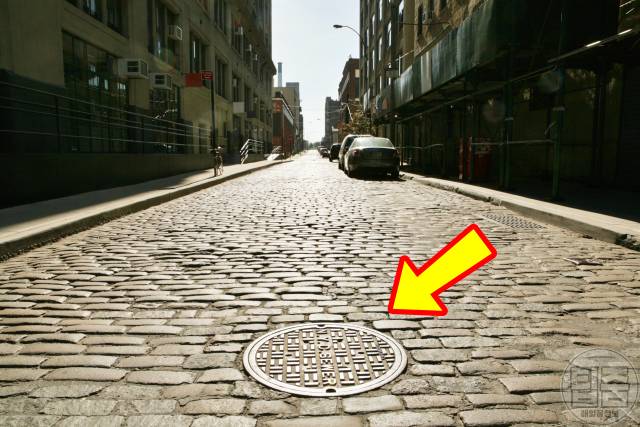 맨홀 뚜껑 열림 전조현상 사고