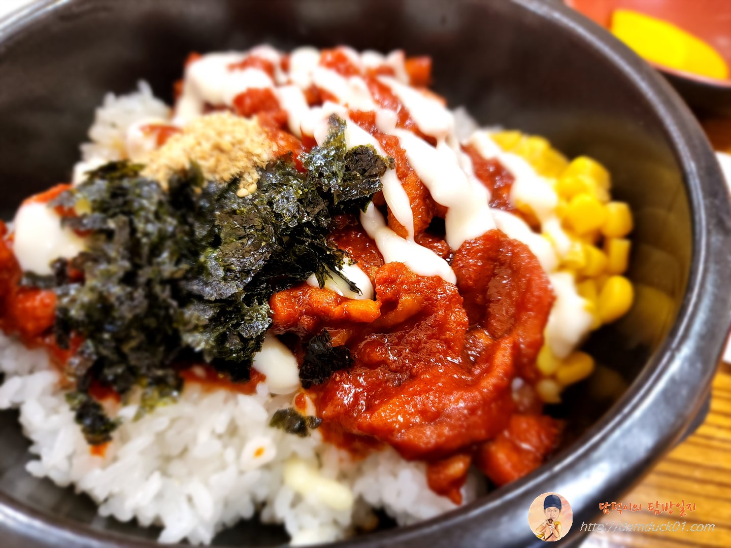 돌솥콘치즈닭갈비