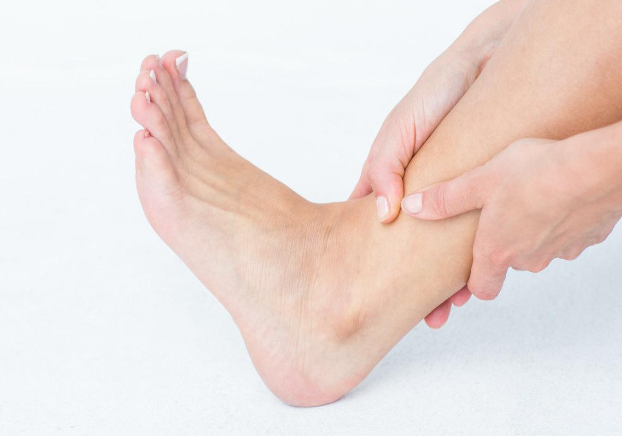 30대 당뇨 발저림 증상 없애는 방법 혈당 혈액순환 종아리근육 발바닥 마사지 비타민B12 당뇨관리