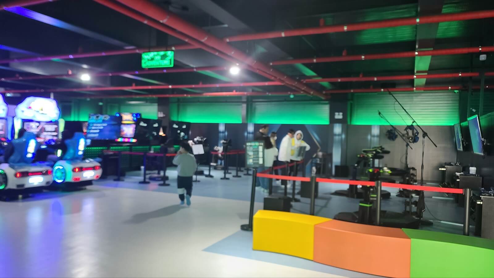 4층