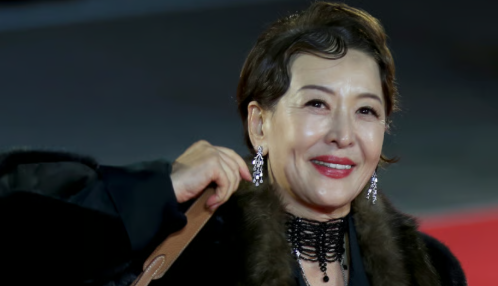 윤석화