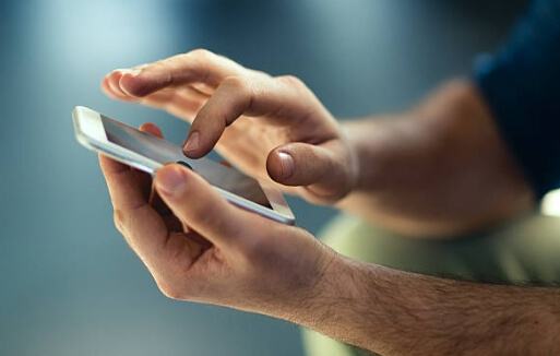 휴대폰으로 하는 앱