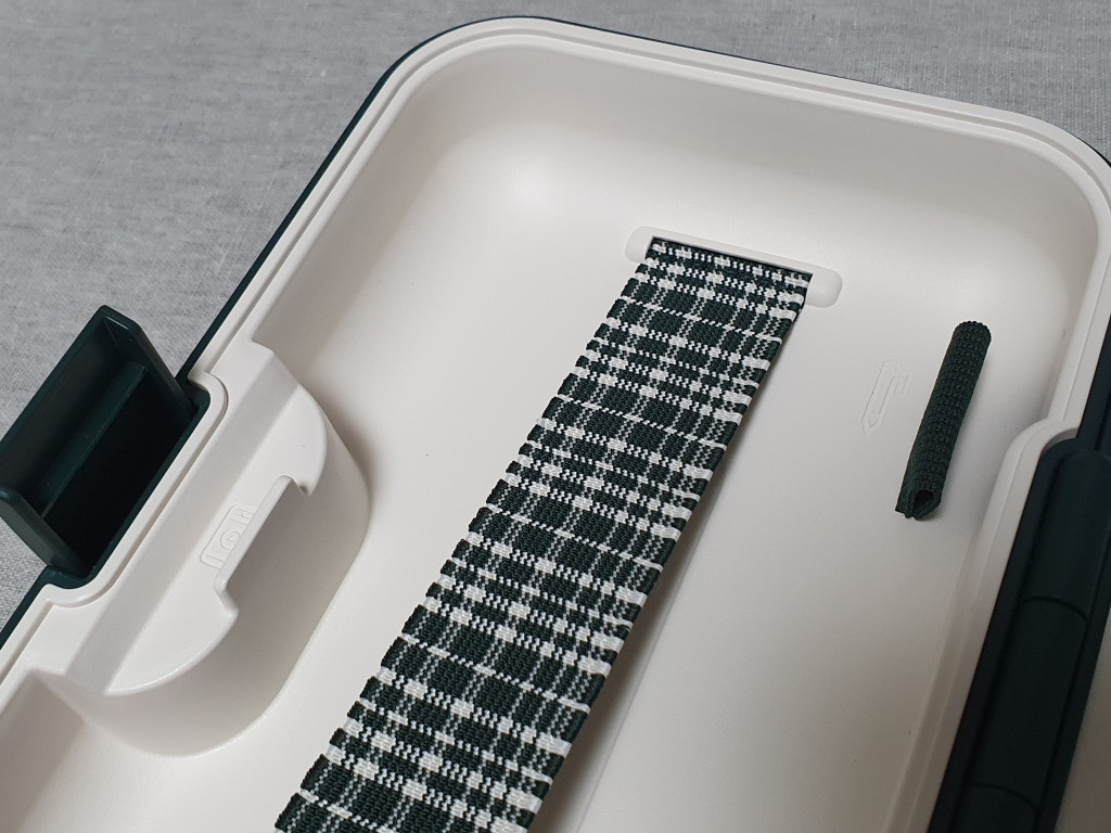 스타벅스 프리퀀시 파우치 내부