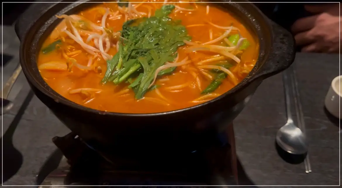 여의도역-나니이자카야-나카사키-해물-나베-매운맛-사진