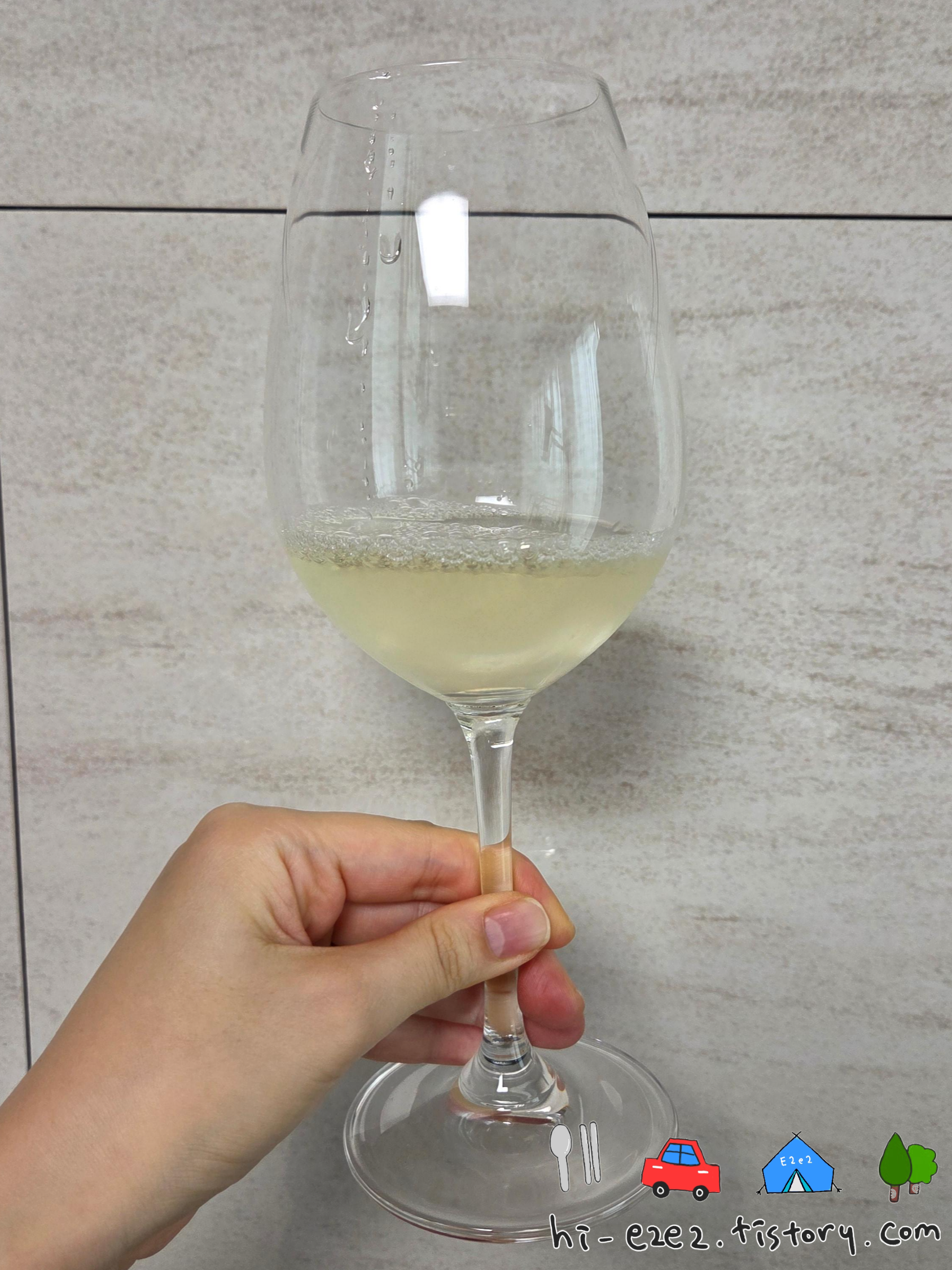 인비보 소비뇽 블랑 와인잔